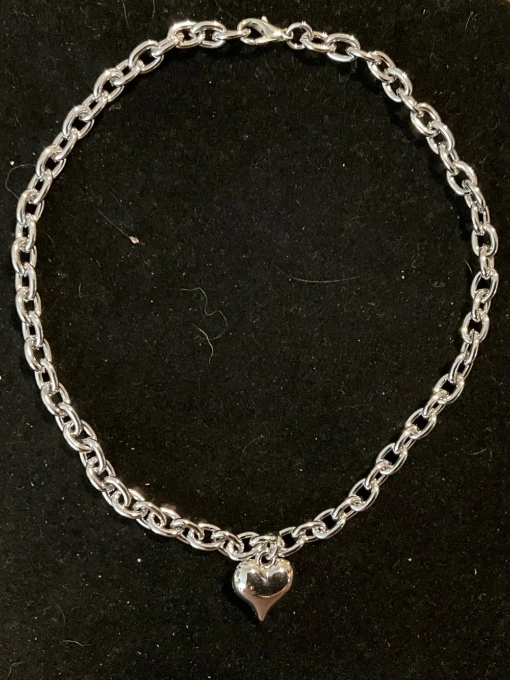 Adjustable Silver Heart Cat Necklace 💗 Size Medium Pet Collar Pendant